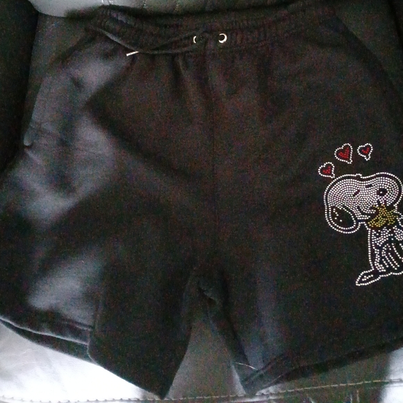 Custom made snoopy fleece shorts L - Picture 2 of 5